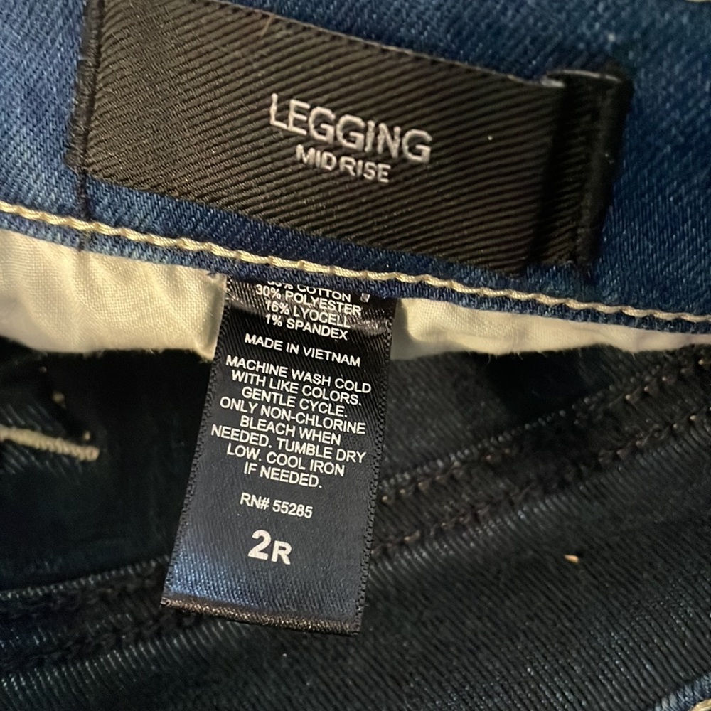 Express Mid Rise Legging Jeans - Picture 4 of 5